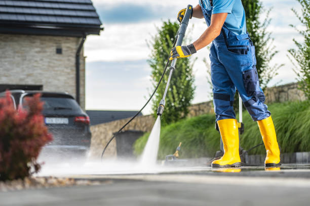 Best Affordable Pressure Washing  in Rochester, WI